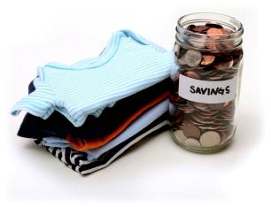 A Guide to Buying Baby Products without Breaking the Bank